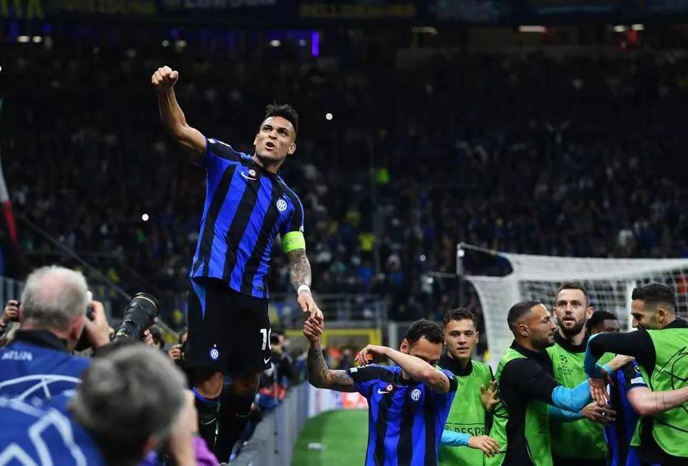 的发展注入 的发展注入