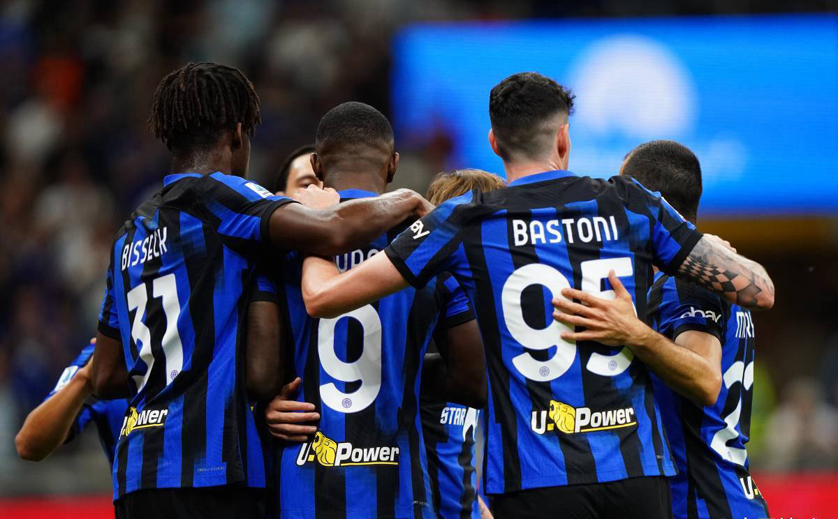 升了郑钦文 升了郑钦文