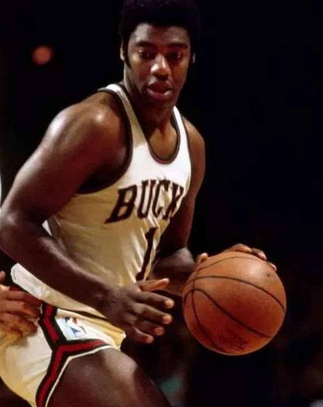 马马尔达什 马马尔达什