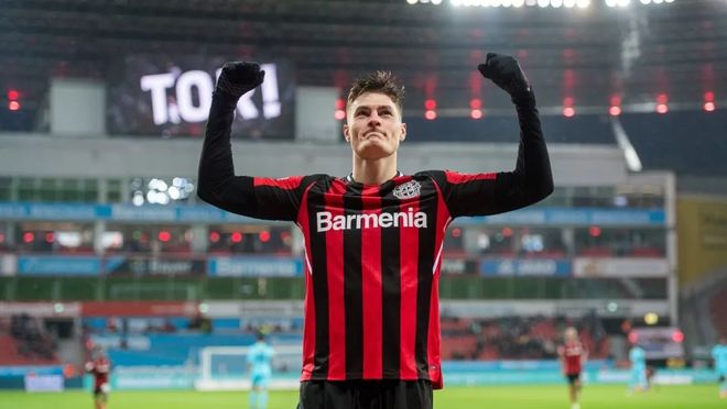 而曼城更强 而曼城更强